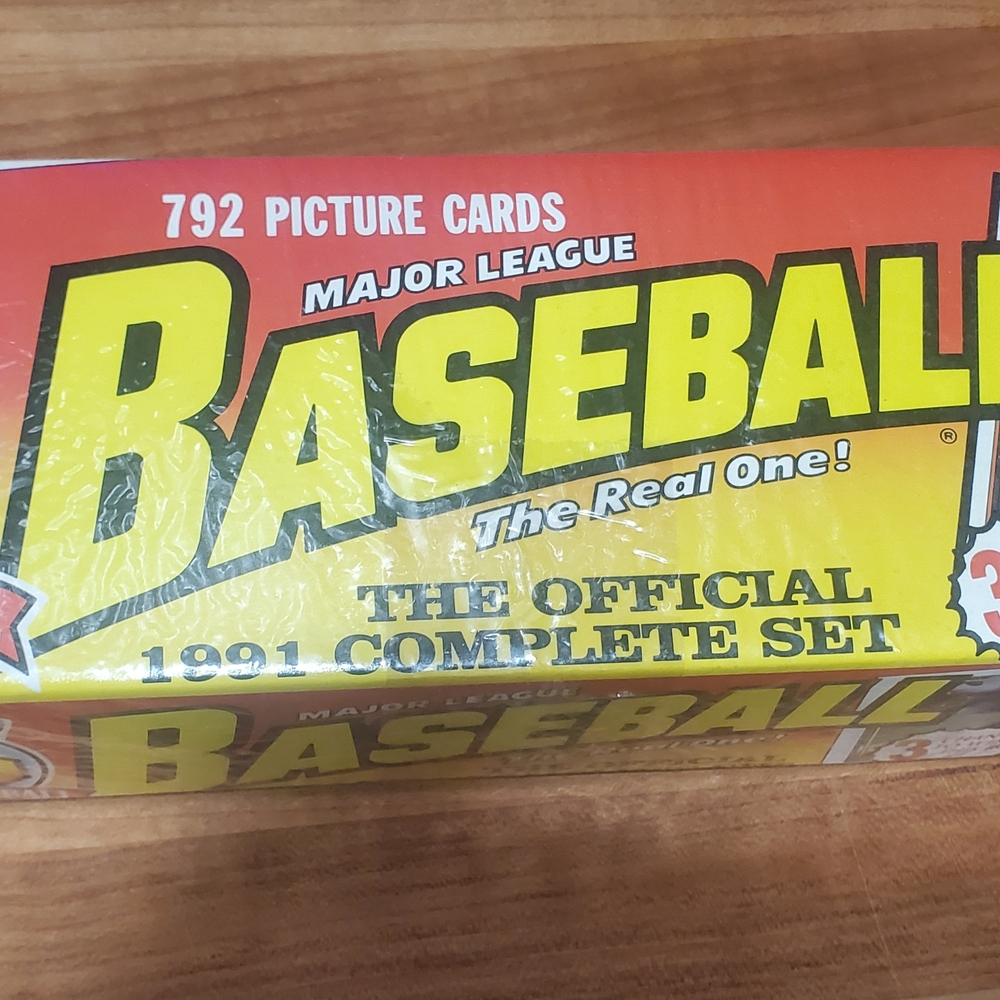 Baseball Card Set - Yellow and Red